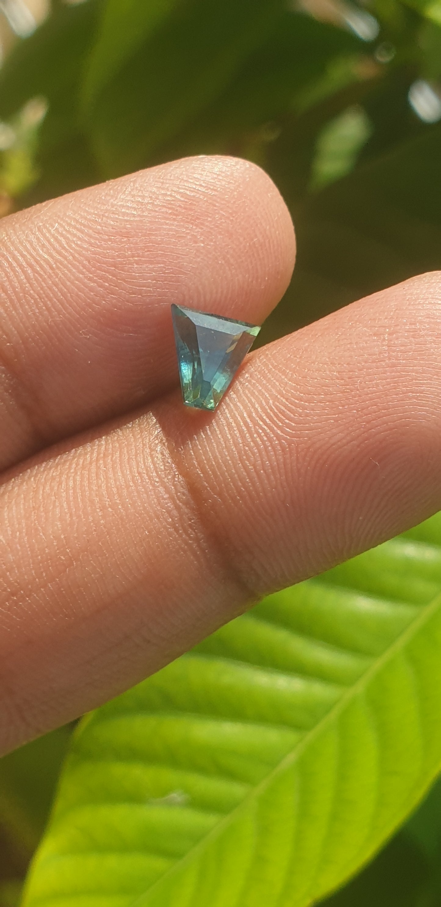Tel Sapphir 1.135ct Nice Blue-Greenish Stone