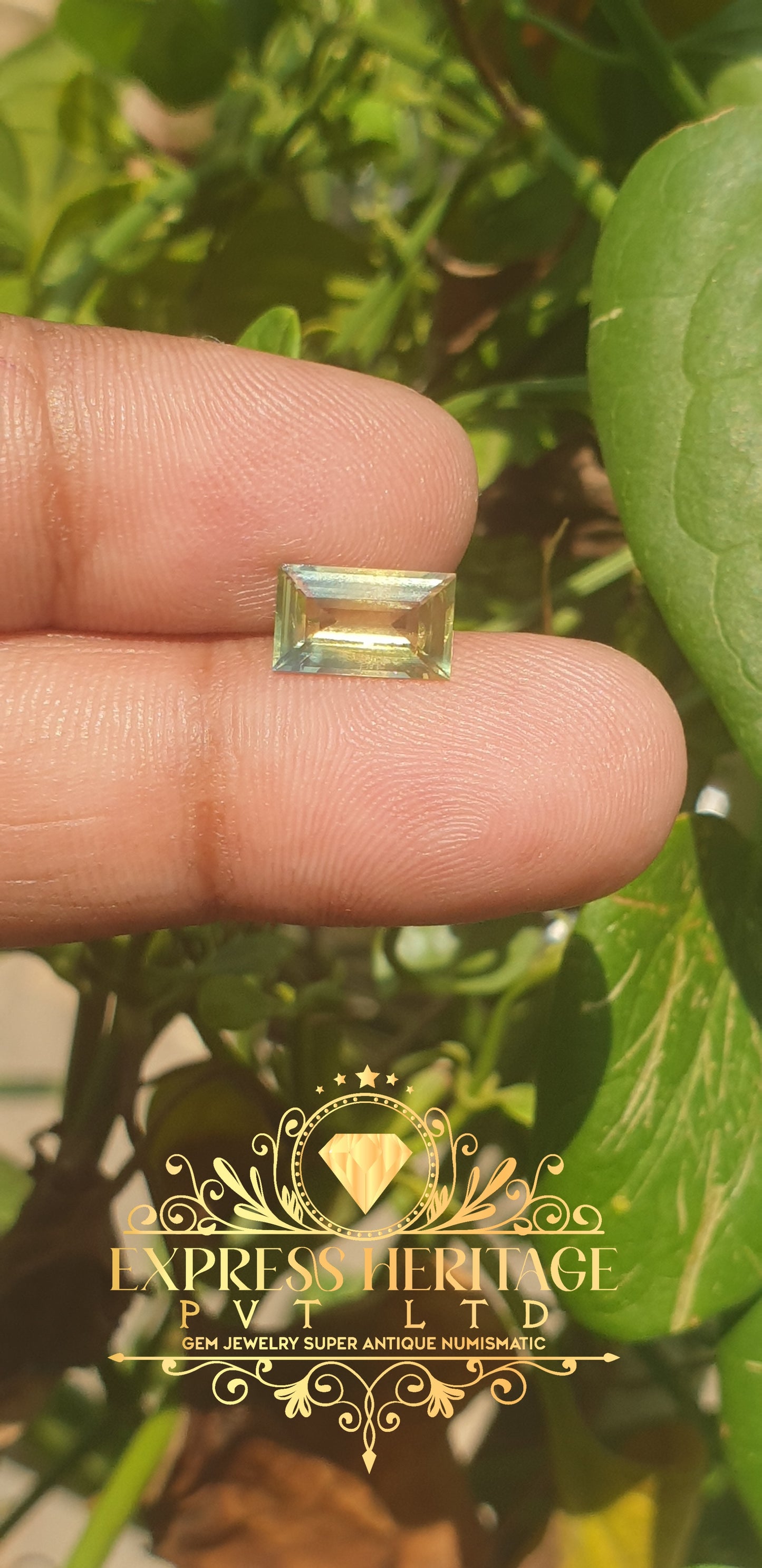 Parti Sapphir Multiple Colors Green yellow & Blue 1.825ct