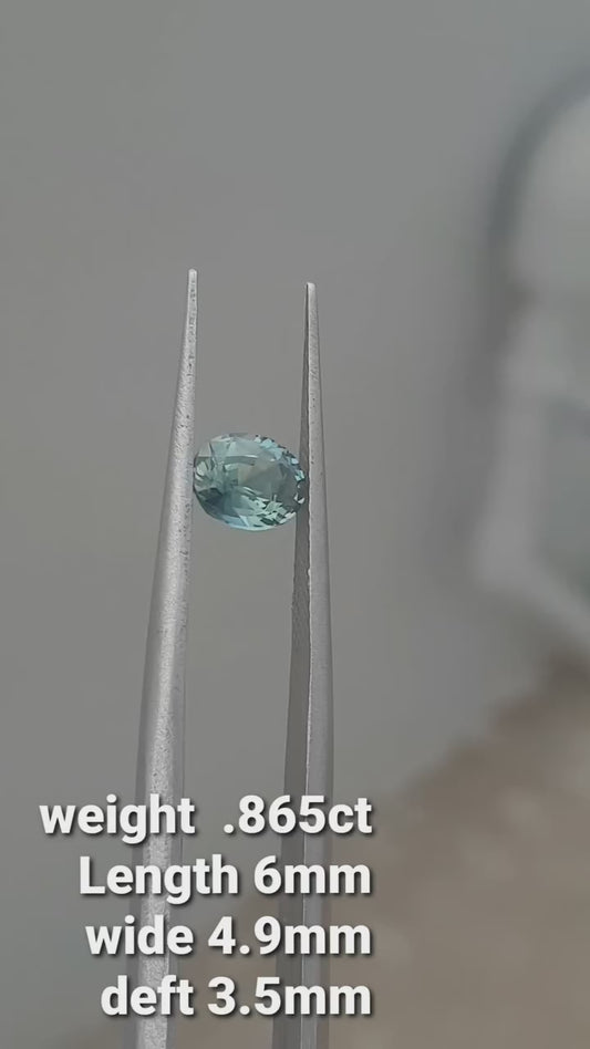 Teal Sapphir.865ct ! Ocean Color Sapphir ! Premium Grade Teal Sapphire EH1053